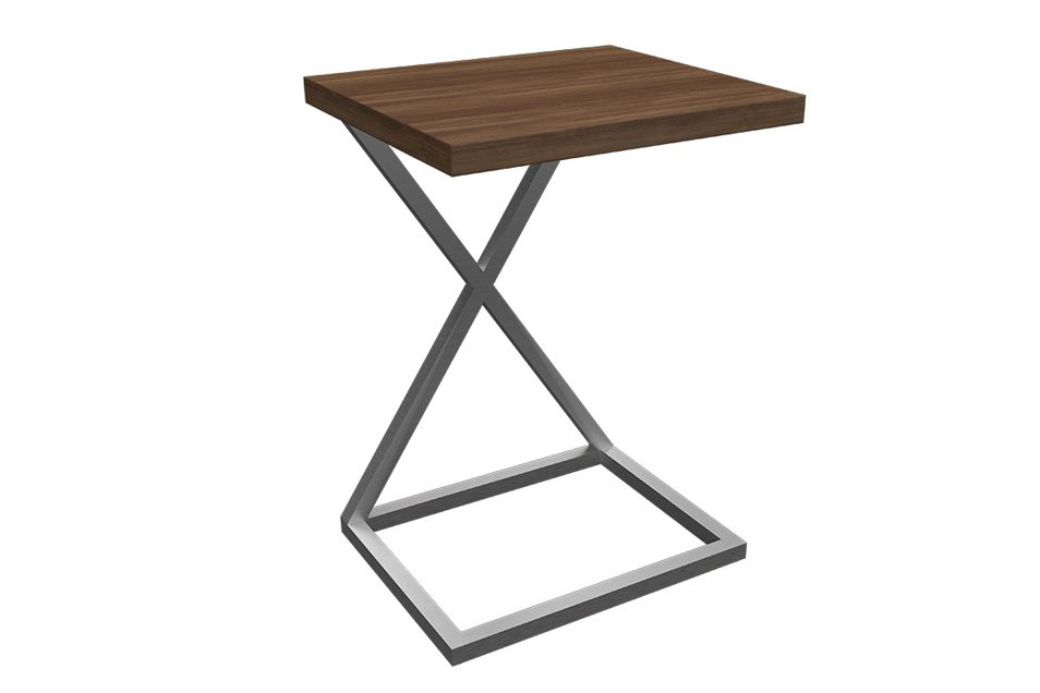 Table C en el vest&iacute;bulo